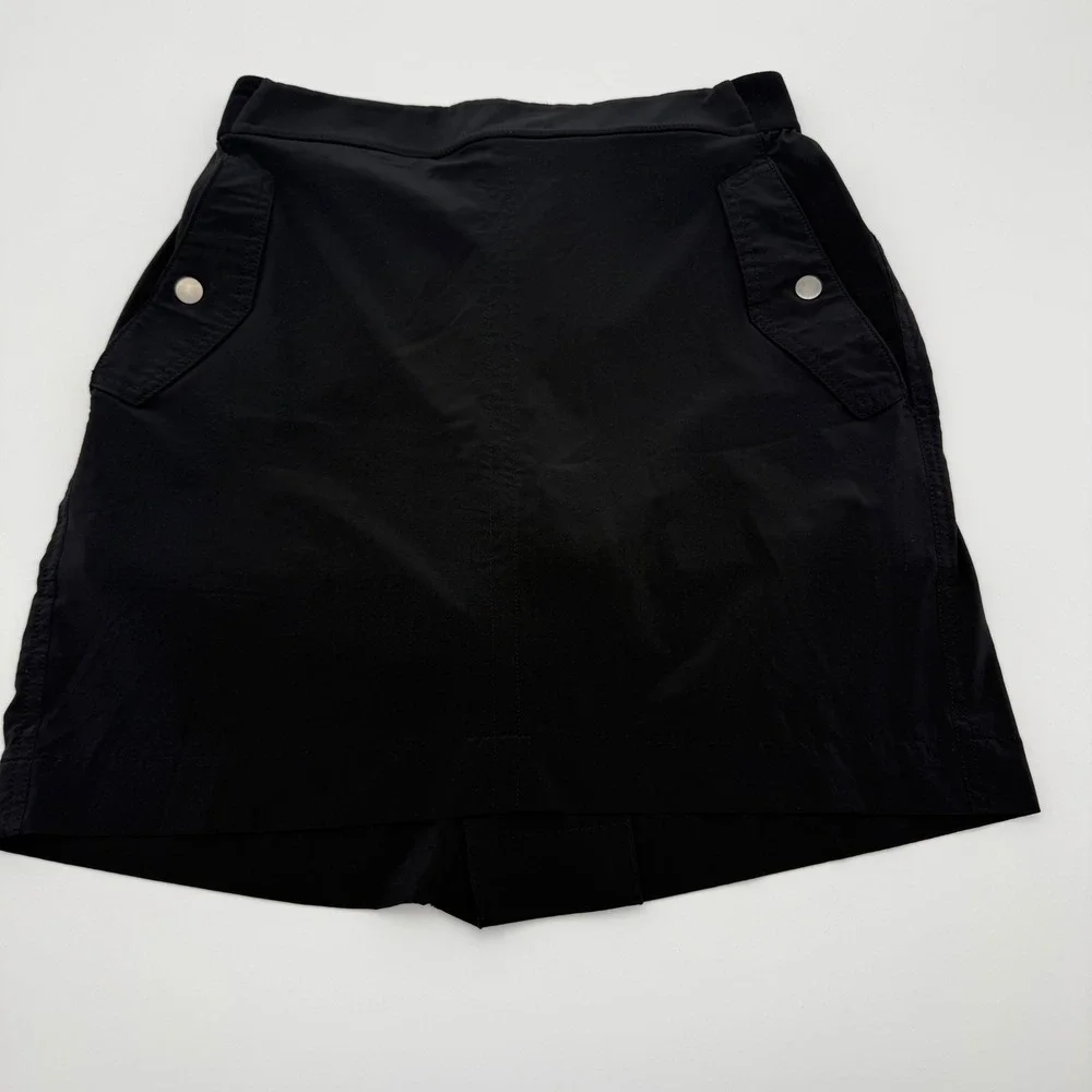 Athleta Black Skort Women's Size 8 Built In Shorts Snap Pockets Golf Hiking